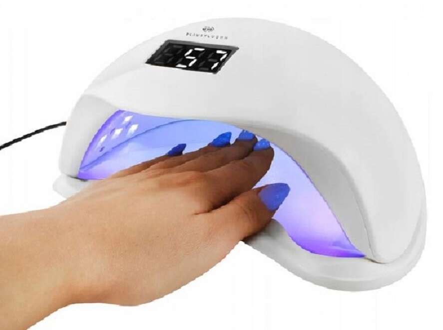 UV lámpa, DUAL LED-es, 48w, digitális, állítható időzítő. + 1db banán körömreszelő.