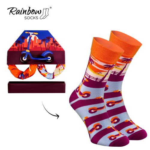Rainbow Socks Kick Scooter zokni EU 41-46 csomagolással, roller és pálmafa mintával - Férfi zokni