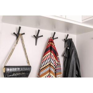 WALENCIA matt fekete fali akasztók használat közben kabáttal, táskával és sállal - Tárolás & Rendszerezés