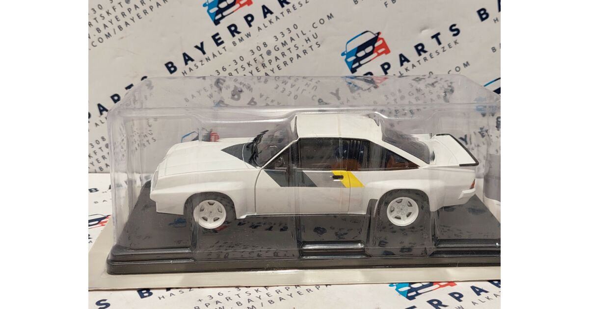 IXO voor Hachette - 1:24 - 2 x Opel Manta B 400 - 1981 - Catawiki