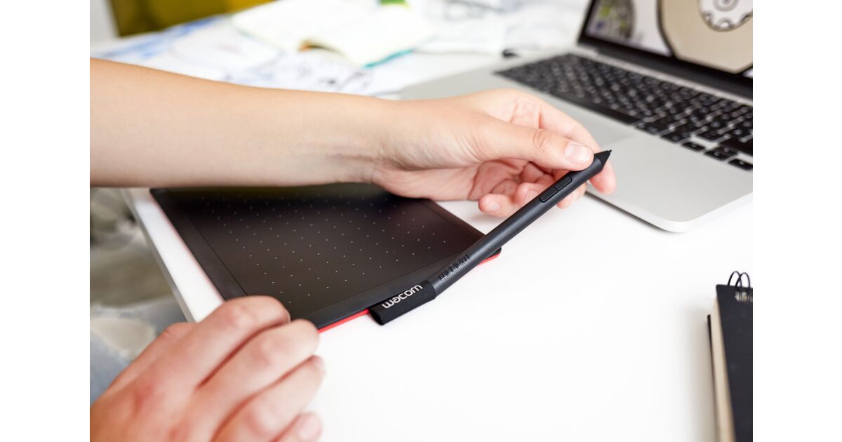 Tablette Graphique Wacom One By Wacom - Taille S - Boîte Ouverte Mais Jamais Servie