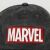 Közelkép a Marvel logós baseball sapkáról