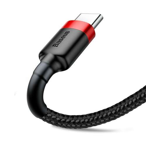 Zbliżenie złącza USB-C Baseus Cafule, Czerwono-czarny