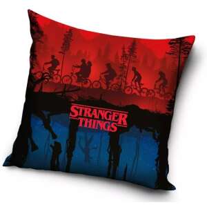 Stranger Things 40x40 cm decorative pillow with red and blue design - Decorative Pillow