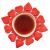 Főzött TUOCHA Red Hearts préselt puerh vörös tea szív alakú teákkal fehér alapon