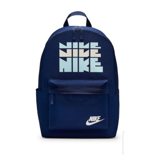 Nike Heritage indigókék hátizsák, 25 literes, elölnézet - Túrahátizsák