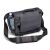 Manfrotto Manhattan Speedy 10 fényképezőgéptáska vizespalackkal és telefonnal