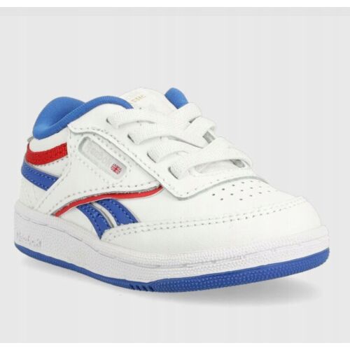 Reebok Club C Revenge gyerek fehér bőr tornacipő piros és kék csíkokkal, ferde nézet - Utcai - sport gyerekcipő