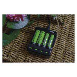 EMOS Akkumulátor töltő AA és AAA akkumulátorokhoz, 4 akkumulátor egyidejű töltése - EMOS