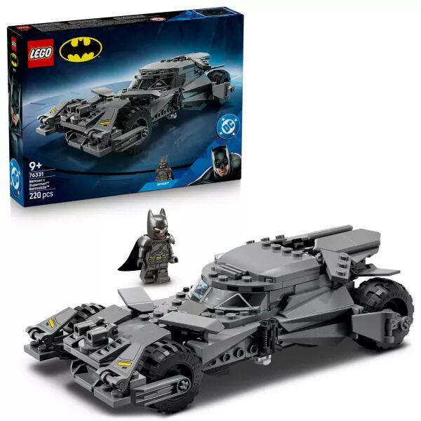 E-shop LEGO® DC Batman Batman proti Supermanovi: Batmobile 76331