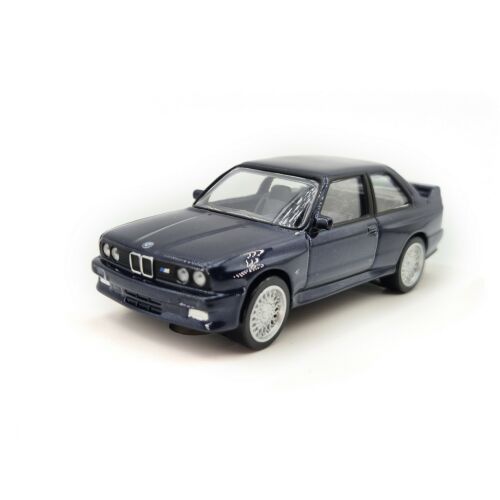 Kék BMW E30 M3 (1986) Norev 1:43 méretarányú modell autó, ferde nézet 