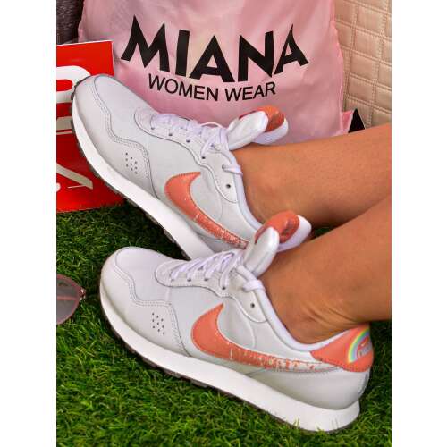 Nike lány sportcipő MD VALIANT SE (GS) 50862832