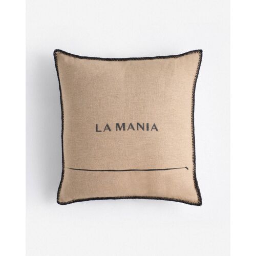La Mania Home karamell és fekete geometrikus díszpárna - Lakberendezés