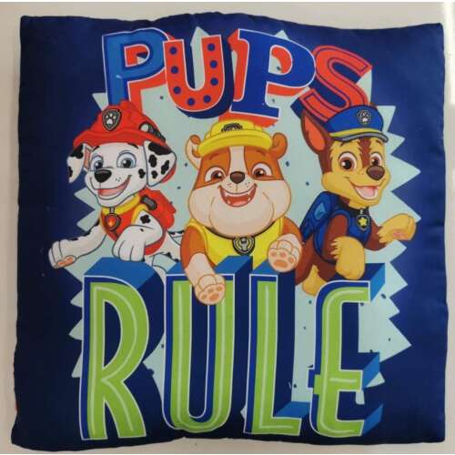 Dekoratívny vankúš Paw Patrol s Chaseom, Marshallom a Rubbleom, s nápisom 'Pups Rule'