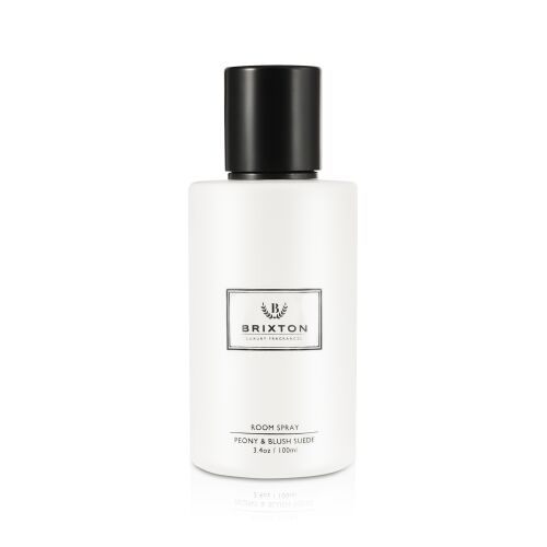 BRIXTON Peony & Blush Suede szobai illatspray fehér háttérrel - Légfrissítő spray