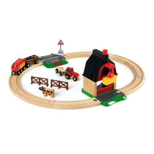 Set de cale ferată BRIO World Farm, un set complet cu tren, tractor, grajd, vacă, garduri și șine