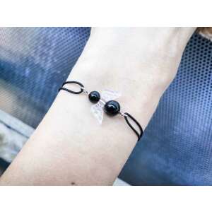 Hamarosan férjhez megyek ónix angyal karkötő a csuklón, fekete ónix gyöngyök és angyalszárny charm - Nőknek