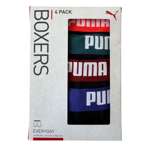 Puma BASIC 4-PACK férfi boxeralsó fekete csomagolásának eleje, melyen belül négy színes boxeralsó látható Puma márkajelzéssel - Férfi alsónadrág