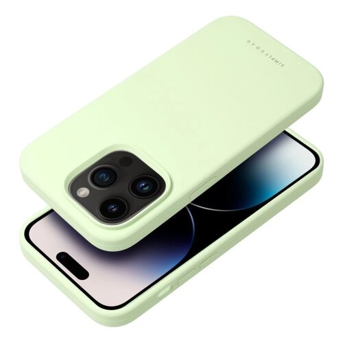 Szögletes nézet a Roar Cloud Skin világoszöld szilikon tokról iPhone 17 Pro-n, kiemelve a kamera védelmét és a vékony profilját. - Telefontok