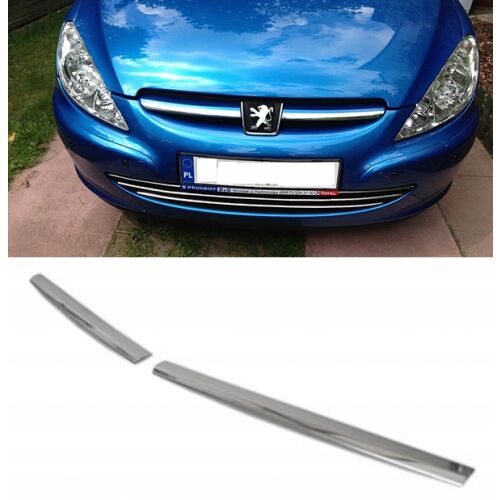 Kollázs kék PEUGEOT 307 SW HB-ről felszerelt króm hűtőráccsal és a leszerelt króm hűtőrács díszlécekkel, előtte és utána állapotot mutatva - Autós dekorcsík