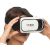 Nő állítja be a VR BOX 2.0 virtuális valóság szemüveget, készen az magával ragadó élményre