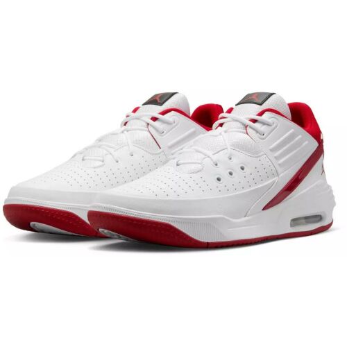 Pár Nike Air Jordan Max Aura 5 (gs) ifjúsági kosárlabda cipő fehér és piros színben, szögből nézve 
