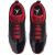 Nike Air Jordan Max Aura 6 sportcipő pár felülről nézve, piros fűzőkkel és Jumpman logóval a talpbetéten