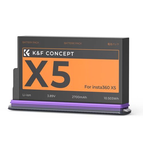 K&F Concept Insta360 X5 2700mAh akkumulátor akciókamerákhoz, szögből fotózva, fehér háttérrel - Fényképezőgép akkumulátor