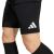 Adidas Entrada 22 férfi fekete rövidnadrág fehér logóval, láb és zokni közelről