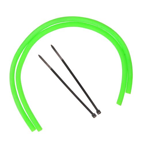 NEVIS Etetőcsúzlihoz tartalék gumi (7mm) 1db/cs. - zöld tartalék gumi csúzlihoz, kábelkötegelőkkel fehér háttér előtt - Csúzli és etetőrakéta