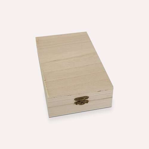 Dlhá drevená škatuľa