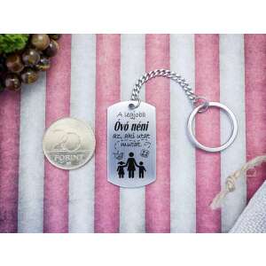 Acél kulcstartó gravírozott felirattal: 'A legjobb óvó néni az, aki utat mutat.' óvónőknek - Ajándék kulcstartó