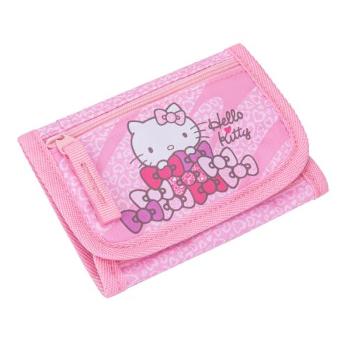Baagl Hello Kitty Sweet Leopard gyermek pénztárca rózsaszín színben, Hello Kitty mintával és szívecskés mintázattal, szögből nézve - Gyerek pénztárca