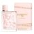Burberry Her Petals 100 ml eau de parfum kiskereskedelmi csomagolásával együtt, a flakon szirom részleteket mutat