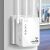 WIFI jelerősítő, LAN, RJ-45, 1200 Mbps, router, AP, 4 antenna, 5 GHz konnektorba dugva ARTHON márkajelzéssel modern környezetben