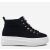 Egy Cross Jeans KK2R4075C sötétkék női magasszárú tornacipő oldalnézete fehér platform talppal, egyszerű háttérrel