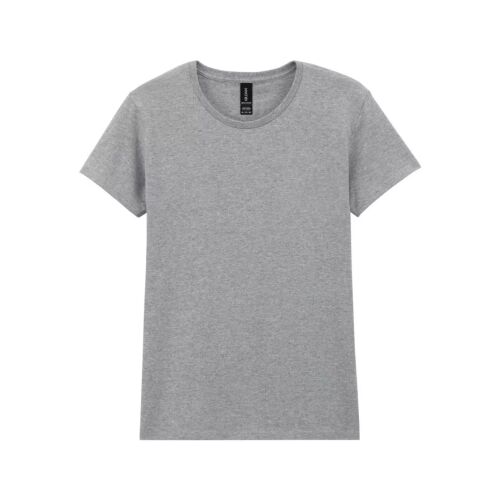 Gildan GIL5000 HEAVY COTTON™ női rövid ujjú póló melírszürke színben, sík felületen fehér háttér előtt elrendezve, kiemelve puha anyagát és sokoldalú stílusát. - Női póló
