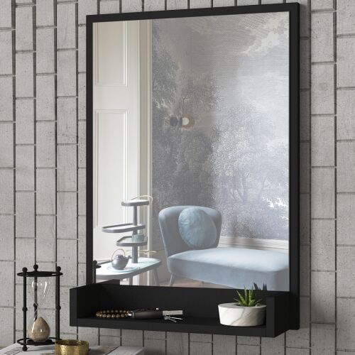 UnicUtil Shelf Style fali tükör 45x12x75 cm, fekete színben, alsó polccal dekorációhoz és nélkülözhetetlen tárgyakhoz, esztétikus környezetben bemutatva 