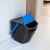 EcoBox 1 kék hulladékválogató kuka, 25L, modern otthoni folyosón, szögletes nézet részben nyitott fedéllel