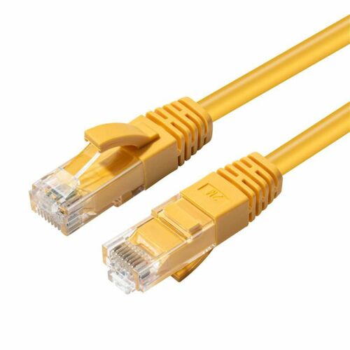 MicroConnect CAT6A UTP sárga patch kábel 0,15m LSZH, MC-UTP6A0015Y, ferde nézet, közelkép az RJ45 csatlakozókról - UTP kábel