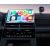 Ottocast Mini Cube vezeték nélküli adapter autóban csatlakoztatva, az Apple CarPlay felületet jeleníti meg az autó infotainment képernyőjén