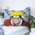 Naruto Szürke párnahuzat 70x90cm Naruto Uzumaki karakterrel, aki hüvelykujját mutatja, a Naruto ágynemű garnitúra része