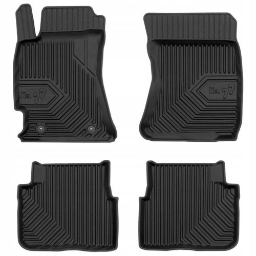 Teljes FROGUM No. 77 gumi autószőnyeg készlet SUBARU Forester 3 2008-2013-hoz, 2 első és 2 hátsó szőnyeg, szögből nézve fehér háttérrel - Autószőnyeg