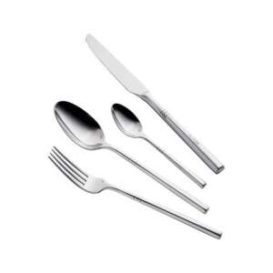 Inoxriv Emme Erre 75 db-os prémium minőségű evőeszközkészlet, ferde nézet a késről, villáról és a kanalakról - Evőeszköz