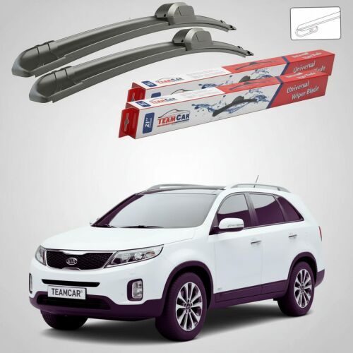 TeamCar lapos első ablaktörlő lapát szett Kia Sorento II XM SUV 2009-2015-höz, két ablaktörlő lapátot, csomagolásukat és egy fehér Kia Sorento II SUV-t ábrázolva - Autóalkatrész