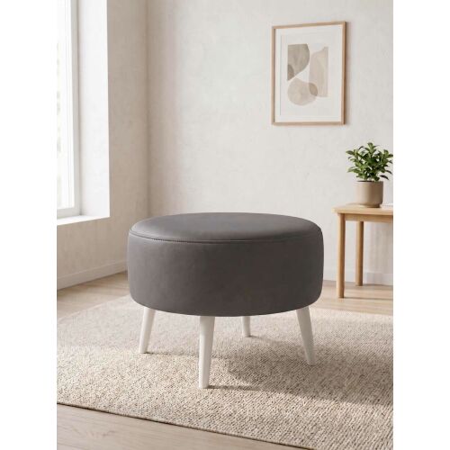 Atelier Del Sofa Puff Szürke Az-Ovl-02-Byz, stílusos kerek szürke puff fehér fa lábakkal, szőnyegen modern nappali környezetben - Lábtartó és puff