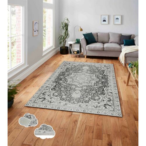 Conceptum Hypnose szonyeg (100 x 180) Multicolor Asr Crpt-68 világos, modern nappaliban faburkolattal, szürke kanapéval és ablakokkal, közeli képekkel a szonyeg textúrájáról és csúszásmentes hátoldaláról - Conceptum Hypnose