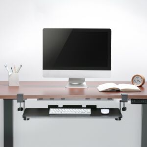 Maclean MC-839 Tastaturablage unter dem Schreibtisch im Einsatz, ergonomischer Arbeitsplatz - Maclean