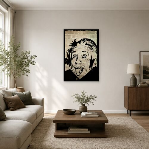 Albert Einstein vászonkép kinyújtott nyelvvel, fekete sziluett texturált háttéren, modern nappaliban kiállítva 