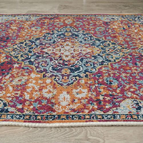 A Conceptum Hypnose Multicolor szőnyeg (180 x 280) bonyolult mintázatának és élénk színeinek teljes sík nézete - Lakástextil